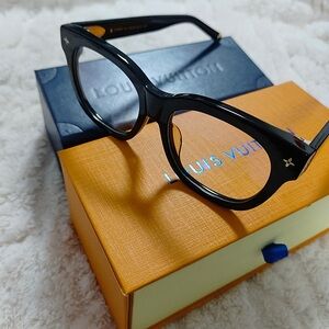 Louis Vuitton Black Sunglasses